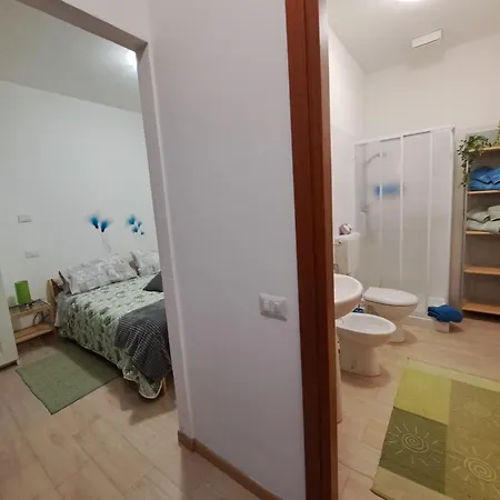 Konukevi La Casa Di Noemi Casale Corte Cerro