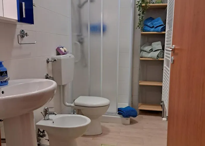 La Casa Di Noemi Affittacamere Casale Corte Cerro